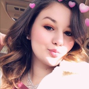 Meet your Posher, Molly